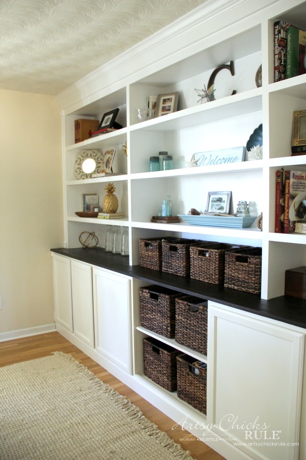 DIY Built-In Bookcase Wall - Inexpensive DIY - artsychicksrule #bookcase #diy