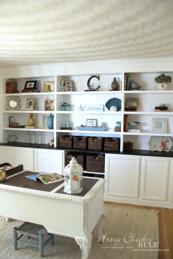DIY Built-In Bookcase Wall - Thrifty Custom DIY - artsychicksrule #bookcase #diy