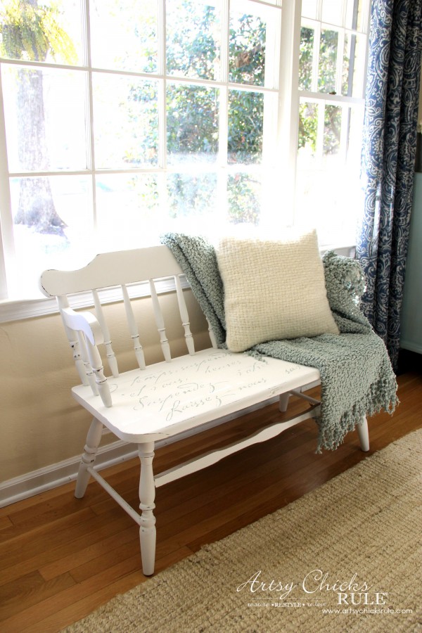 French Poem White Bench Makeover - Perfect by the window - #frenchfurniture #whitebench #makeover artsychicksrule