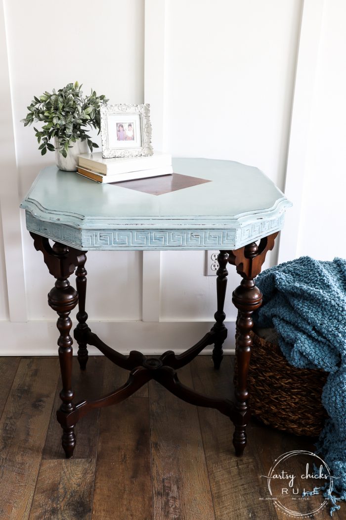 Simple Way To Add Dimension! Gorgeous Makeover with Rustoleum Chalked Paint Serenity Blue and 3 of my favorite products! artsychicksrule.com #rustoleumchalkedpaint #chalkpaint #furnituremakeovers #chalkpaintfurniture #serenityblue #gelstain #javagel