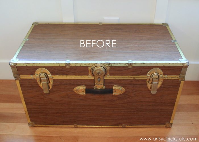 Travel Trunk Chalk Paint Makeover {Travel Themed Tour}